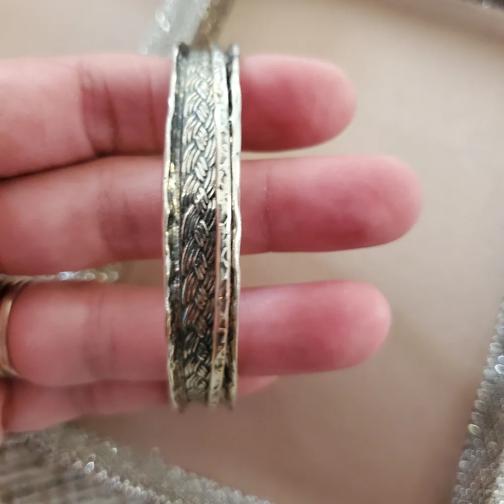 Isreal Sterling Silver Bangle - Picture 6 of 8